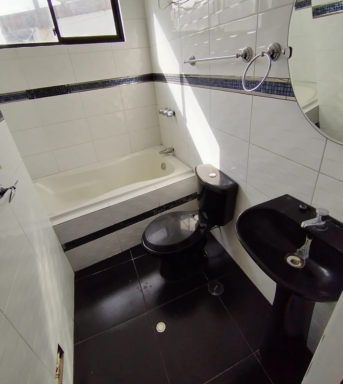 Departamento de 115 m² en venta – 3 dormitorios, 3 baños y balcón en Covica, El Tambo — foto 5